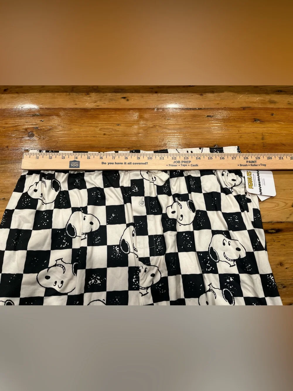 Men’s Peanuts Snoopy Black & White Checkered Pajama Bottoms